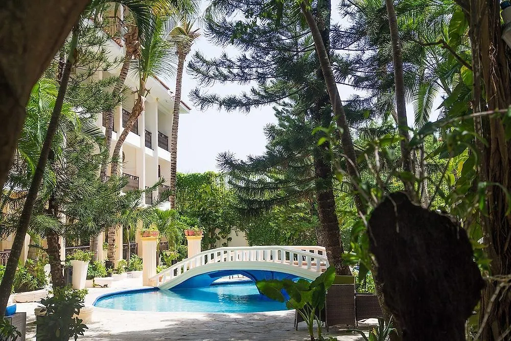 The Mt Hotel Μπάβαρο